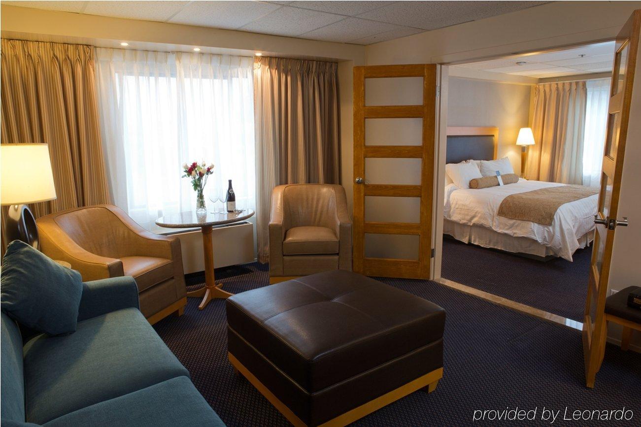 Prestige Oceanview Hotel Prince Rupert Exterior foto